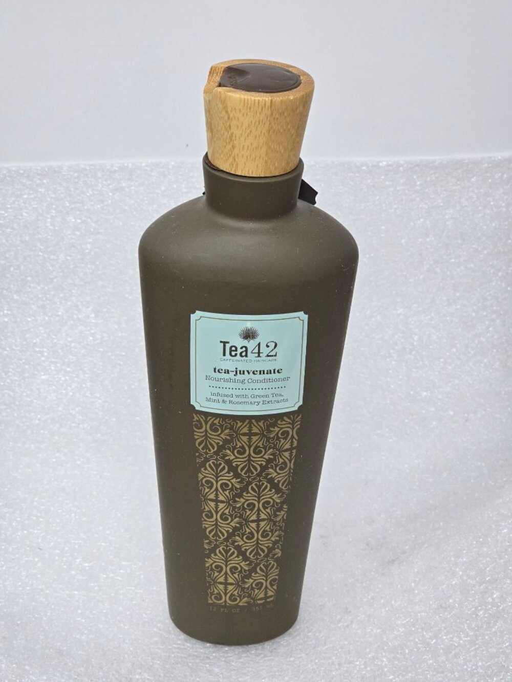 Tea 42 Tea-Juvenate Nourishing Conditioner Infused W/ Green Tea Mint & Rosemary